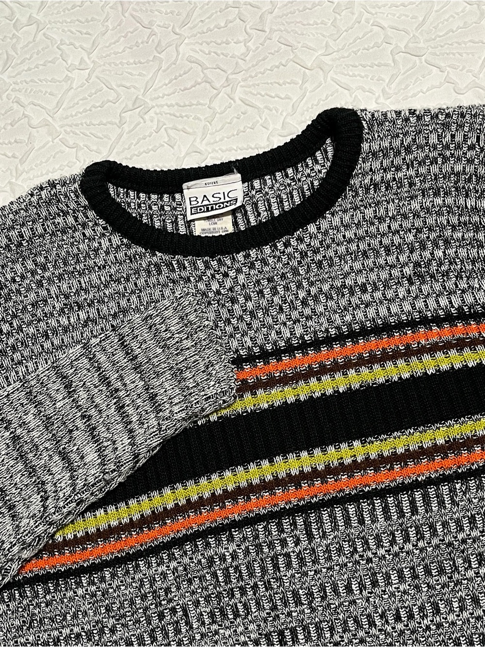 VTG Basic Editions Acrylic Knit Sweater